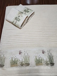 Croscill Iris Floral Bath Towel, 2 Washcloths Ivory Textured Design 3 Pcs. - Picture 1 of 4