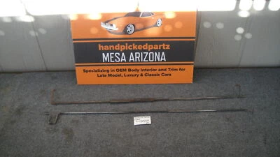 Chevrolet Chevelle Malibu 1973 carrocería A maletero trasero bisagra juego de resorte Foto 1 de 3