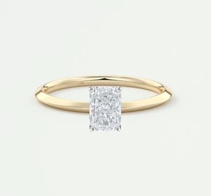 Anillo de compromiso de diamantes cultivados creados en laboratorio radiante de 5/8 quilates F/VS de oro amarillo de 14 k - Imagen 1 de 1