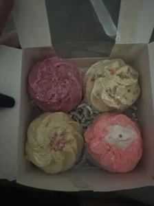 Sky Organics Cupcake Bath Bombs - Picture 1 of 3