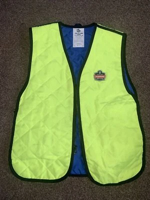 Жилет испарительный охлаждающий Ergodyne Chill-Its 6665 - известковый, средний - Изображение 1 из 3