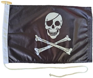 Pirate Skull and Crossbones Flag With Rope and Toggle 18" x 12" (45 x 30cm) - Picture 1 of 8