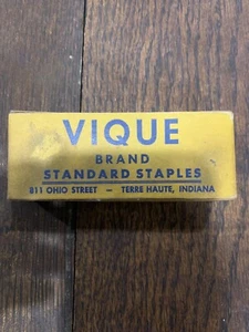 VIQUE Staples Box THE VIQUESNEY CO Terre Haute Indiana Vintage - Picture 1 of 2