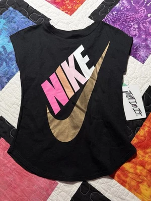 Nike The Nike Camiseta Corte Atlético Camiseta Negra Niñas Talla XS 4T Nueva Con Etiquetas Foto 1 de 4