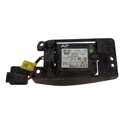 KIA RIO GT-LINE S MK4 2018 1.0 Rear Blind Spot Sensor Module Left 95811-H8200 - Image 1 of 4