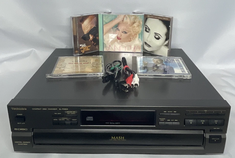 TESTED Technics SL PD825 5 Disc CD Changer Player MASH Carousel Japan + EXTRAS - Image 1 of 4