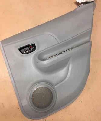 2012-2017 Toyota Prius C Rear Door Trim Panel Right Passenger  Foto 1 de 4