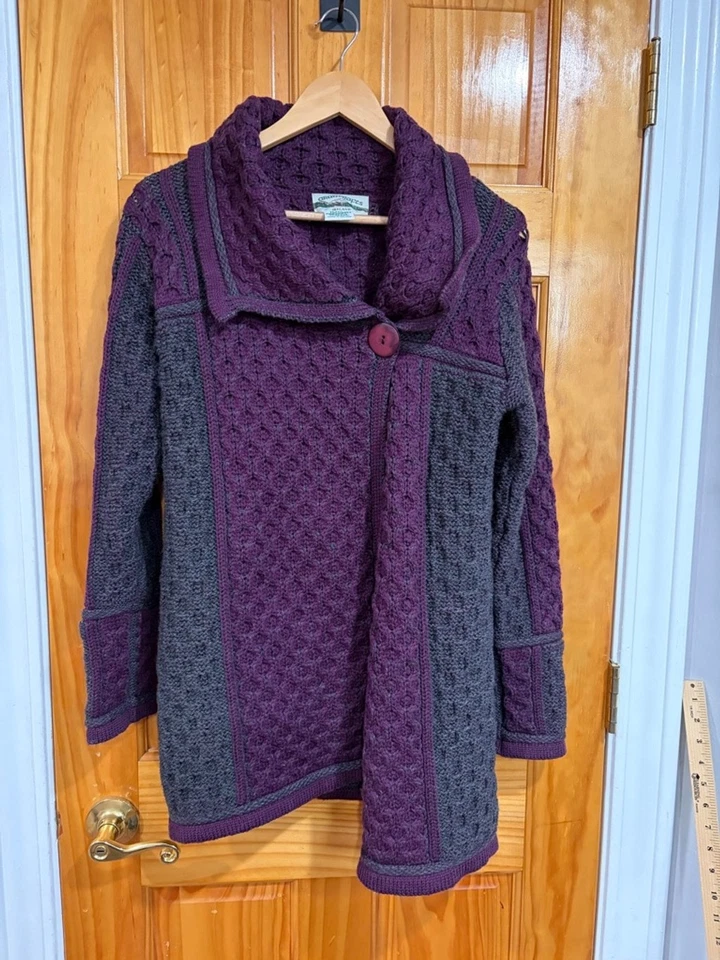 Cárdigan Aran Crafts 100 % lana merino púrpura gris grueso tejido con cable Irlanda XXS Foto 1 de 4