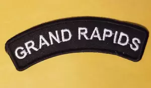 Parche rockero bordado GRAND RAPIDS MICHIGAN * .75X4" - Imagen 1 de 2