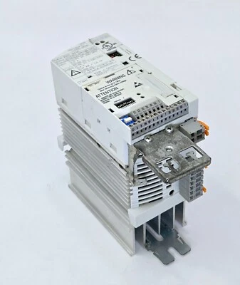 Lenze E82EV371_2C E82EV3712C 8200 Vector Inverter Made in Germany #2 - Image 1 of 4