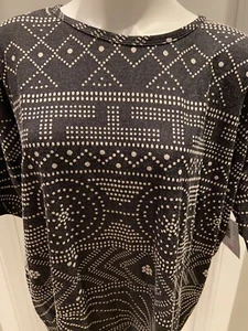 Lularoe M Medium Irma Black,Cream stripe NWT - Picture 1 of 3