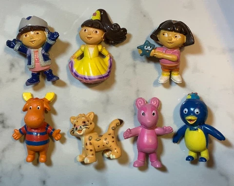 Vintage Dora The Explorer & Backyardigans Set of 7 figures Cover