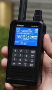 Receptor de radio digital ALINCO DJ-X100E DMR / C4FM / DSTAR / NXDN 30-470 MHz - Imagen 1 de 8