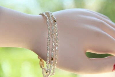 Royal Touch Inc. 14k Gold Pearl Bracelet. Gorgeous, Timeless  - Image 1 of 4