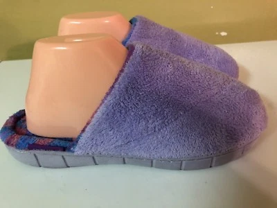 Muk Luks NUKAS Women’s Slippers Memory Foam Slip On Size 7-8 Purple - Image 1 of 4