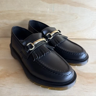 Mocasines Dr Doc Martens Adrian Snaffle para mujer talla 8 negros de cuero liso con hebilla Foto 1 de 4