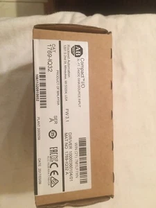 NEW Allen-Bradley 1769-IQ32 CompactLogix 24V DC Input Module 1769IQ32 - Picture 1 of 2