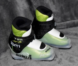 Dalbello Yetti 1 Youth Downhill Ski Boots - Mondo 18.5 (size 11) - 224 mm - Picture 1 of 5