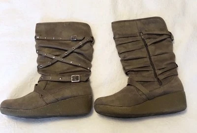 Botas Justice Tachonadas Marrón Gamuza Media Pantorrilla Niñas Talla 9 Foto 1 de 4