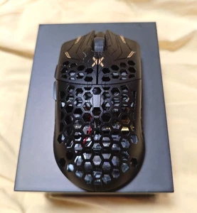 Finalmouse UltralightX Guardian Lion(M) Used - Afbeelding 1 van 3