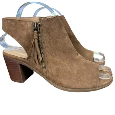 Sandálias sapatos Adam Tucker Madie couro nobuck marrom salto bloco robusto tamanho 6.5 - Imagem 1 de 4