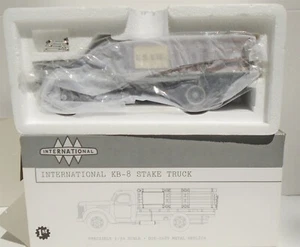 First Gear 1/34 Scale International KB-8 Stake Truck US Mail 19-2450 New In Box - Picture 1 of 1