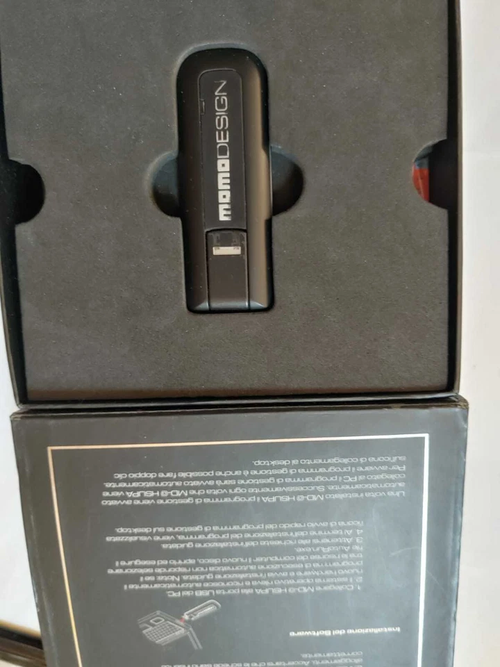 CHIAVETTA modem usb INTERNET  MOMO DESIGN  - Immagine 1 di 1