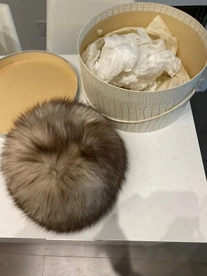 ANDRE Fur Hat Retail $1500 - Image 1 of 4