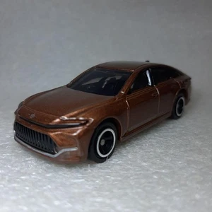 Tomica 62 Toyota Crown Sedan First Edition Special Edition 1/66 Scale Mi #PFGQPJ - Picture 1 of 5
