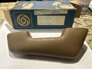 Triumph TR7 8 LH Beige Arm Rest - Picture 1 of 4