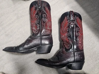 Lucchese Womens 10 A Ostrich, Black Cherry  - Image 1 of 4