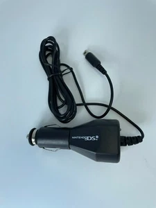 OFFICIAL ORIGINAL NINTENDO DSi 3DS 2DS CAR ADAPTER CHARGER  - Picture 1 of 2
