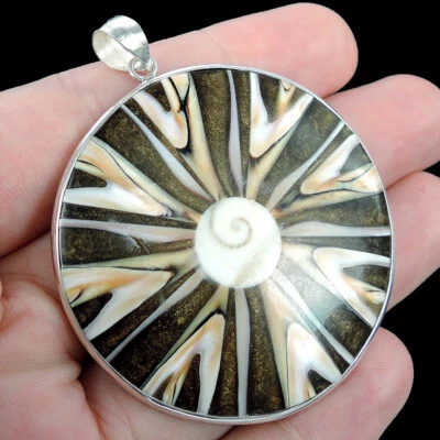 Ciondolo in argento sterling 925 cono conchiglia in resina marrone glitterata... - Immagine 1 di 4