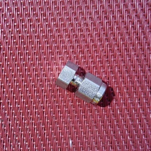 Swagelok® 1/16" OD TUBO TAP con Tuerca + Férulas Instrumento Acero Inoxidable 316 - Imagen 1 de 3