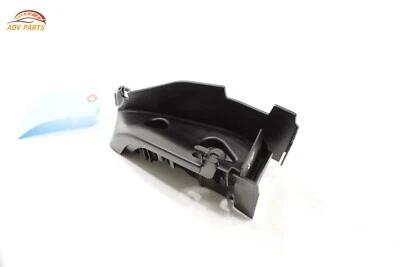 2012 - 2019 年 Land Rover RANGE ROVER EVOQUE 后座右座椅皮带导轨原始设备制造商 — 第 1/4 张图片