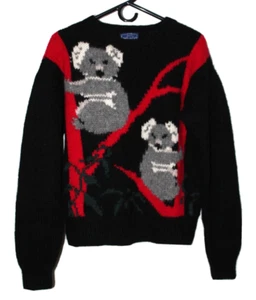 The Woolrich Woman Koala Chunky Sweater Vintage Black Red Women's Size Large - Picture 1 of 17