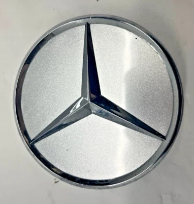 Tampa de cubo de roda 2017-2019 Mercedes GLS CLASS Mercedes Benz fabricante de equipamento original # 220 400 01 25 - Imagem 1 de 2