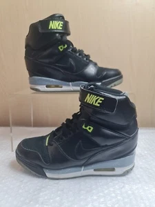 Nike Air Revolution Sky Hi Wedge DAMENGRÖSSE UK 8/EUR 42,5 - Bild 1 von 11