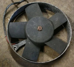 Mercedes Auxiliary Radiator Fan 11" W114 W115 - Picture 1 of 2