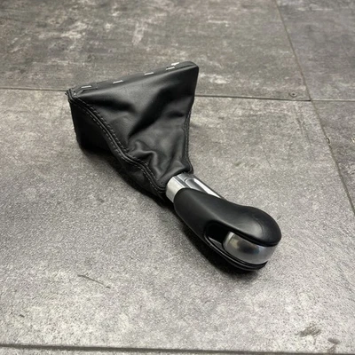 OEM 2015 - 2021 PORSCHE MACAN AUTOMATIC SHIFTER KNOB BOOT 95B713139B - Image 1 of 4