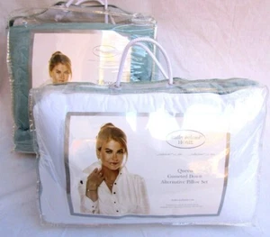 KATHY IRELAND..3 PC..QUEEN..STEEL BLUE..QUILT SET..+ 2 MATCHING PILLOWS..NEW - Picture 1 of 6