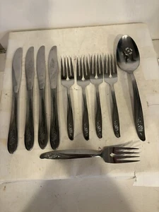 Vntg Oneida Roseanne Stainless Flatware 10 Piece Set W/Serving Utensils NICE - Picture 1 of 17