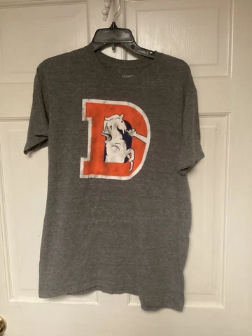 Pro Line Fanatics NFL Denver Broncos Gray VTG Logo T-shirt, Men L Cover