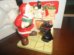 Coca Cola Brand Holiday Portraits Salt & Pepper Shakers Santa Claus & Puppy-2002 - Picture 1 of 7