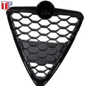 2010- Glanz Schwarz Grill Kühlergril Passt für Alfa Romeo Giulietta 940 Bj. ab - Bild 1 von 6