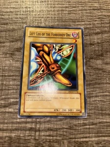 Exodia Left Leg of The Forbidden One Ultra Rare LOB-121  💥LIGHT PLAY💥Yu-Gi-Oh! - Picture 1 of 5