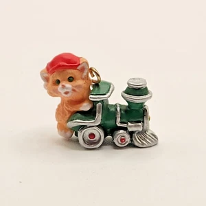 Hallmark Keepsake Ornament Kittens In Toyland #1 Train Christmas Miniature - Picture 1 of 8