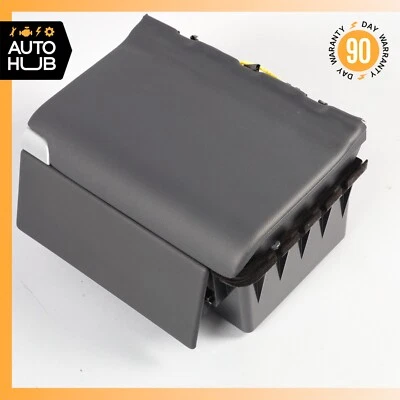 07-12 Mercedes R230 SL550 Compartimento de almacenamiento trasero izquierdo lado del conductor OEM Foto 1 de 4