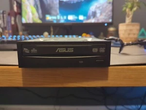 Asus DRW-24B1ST Internal SATA 16X DVD Disc Rewriter DRW-24B1ST/BLK/B/AS - Picture 1 of 5