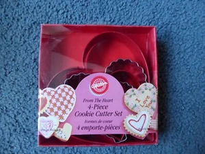 Wilton, Valentines 'From the Heart' Cookie Cutters, 4 pieces, New + Free Ship - Picture 1 of 2